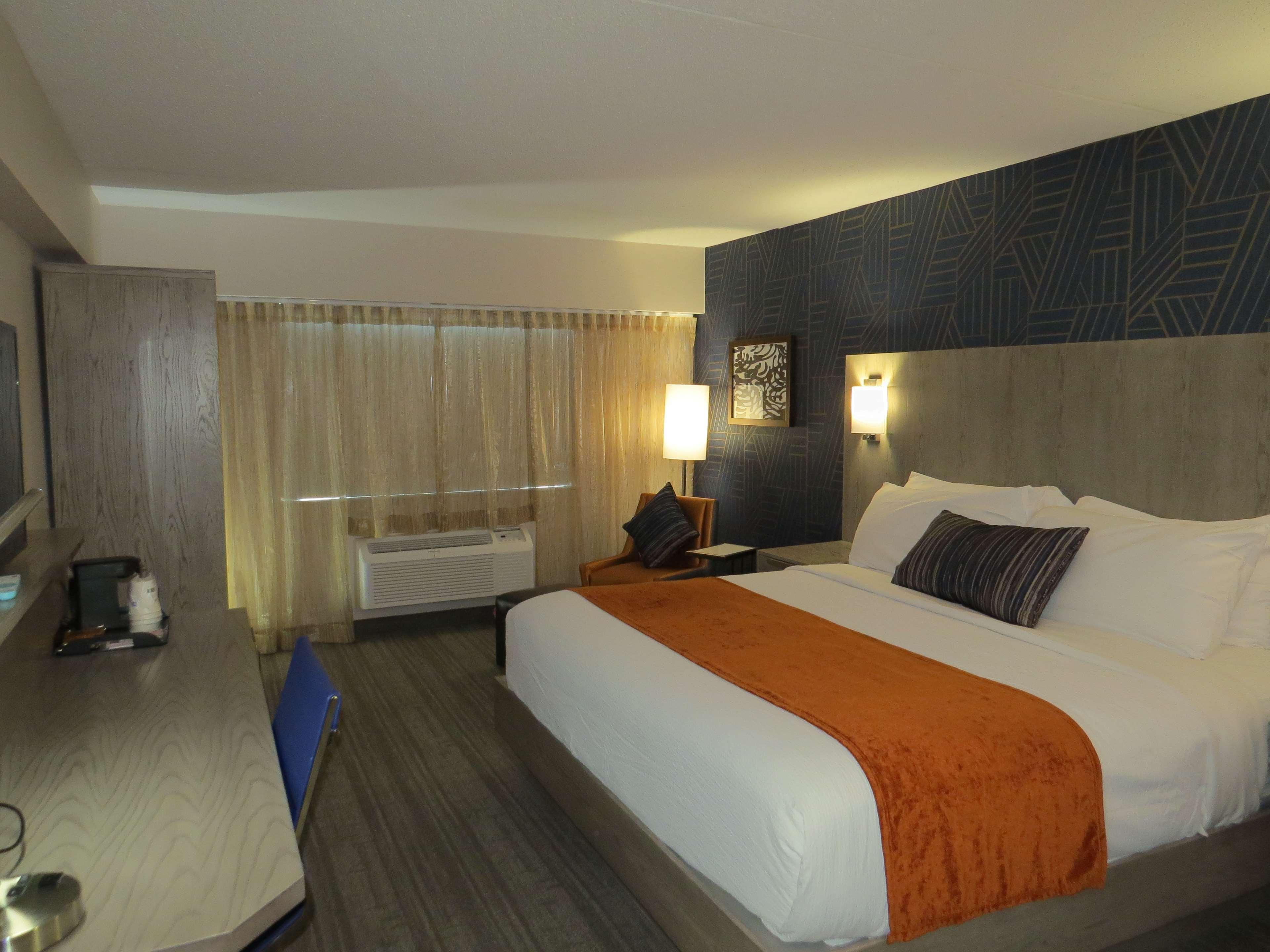 Best Western Plus Landmark Inn Laconia Exterior foto